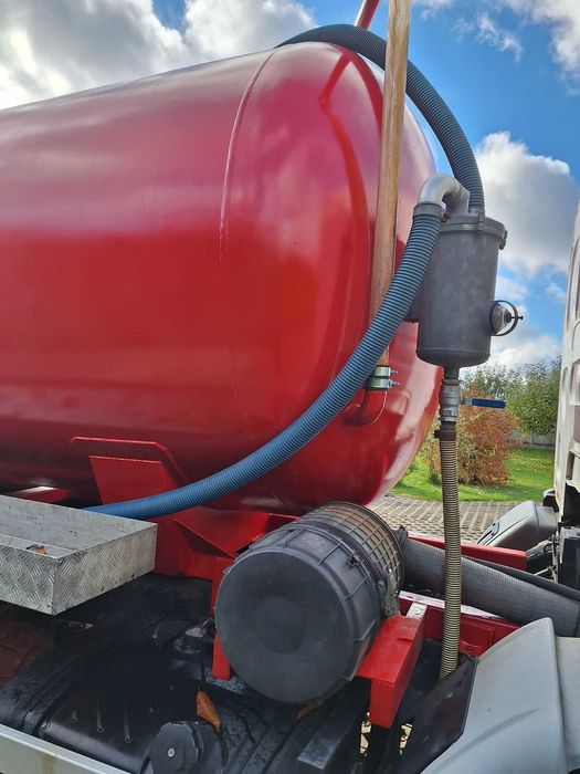 Samochód asenizacyjny Renault Premium 270 DCI