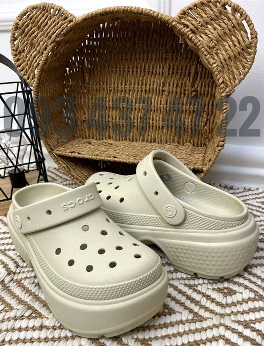 Stomp Clog на Платформі Жіночі Крокси Сабо Усі розміри Crocs Crocs