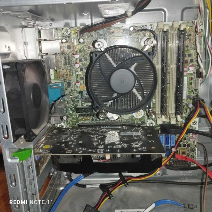 Komputer używany można używać widać parametry