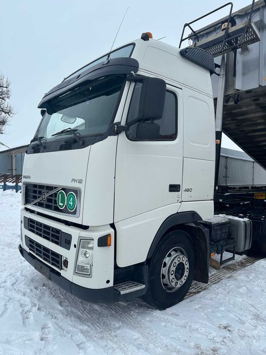 Sprzedam ciągnik siodłowy Volvo FH 12