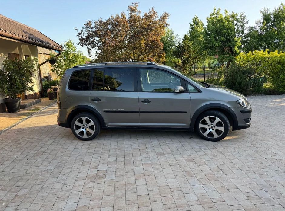 Volkswagen Touran 2008 1.9 TDI