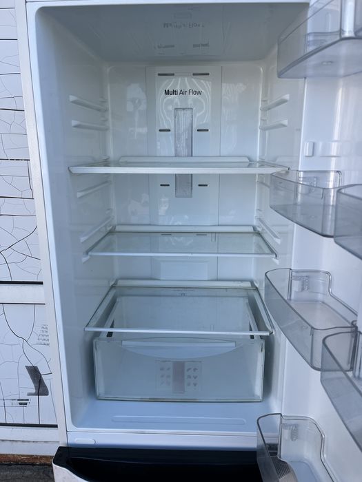 Продам холодильник lg б/у
