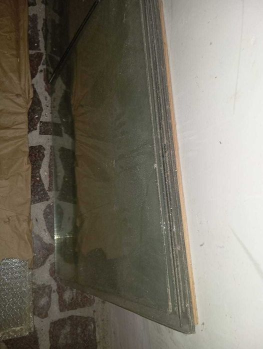 Скло 4 мм товщина