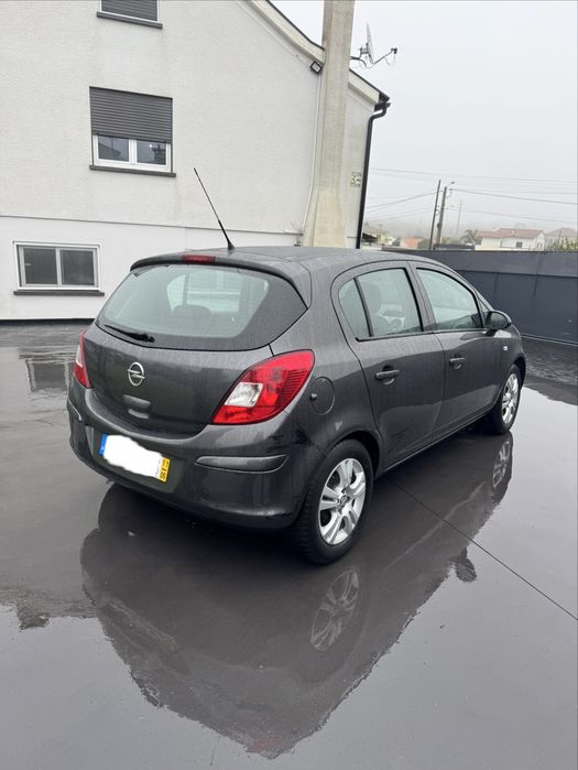 Opel Corsa 1.2 16v A/c 80mil km!!