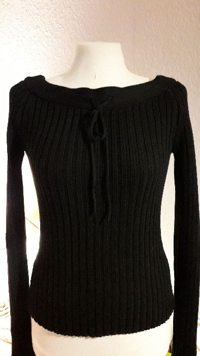 Camisola Preta em Malha. Tam M
