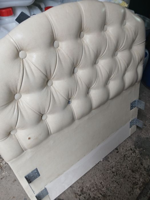 Бильце для ліжка