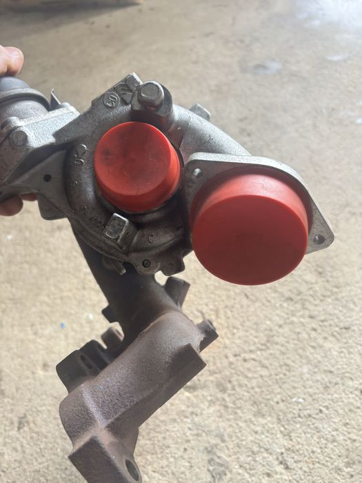 Turbo com coletores para audi ou seat nunca utilizado