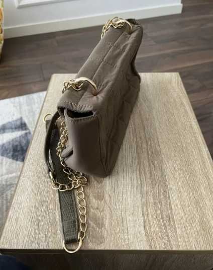 Mala Senhora Vilanova