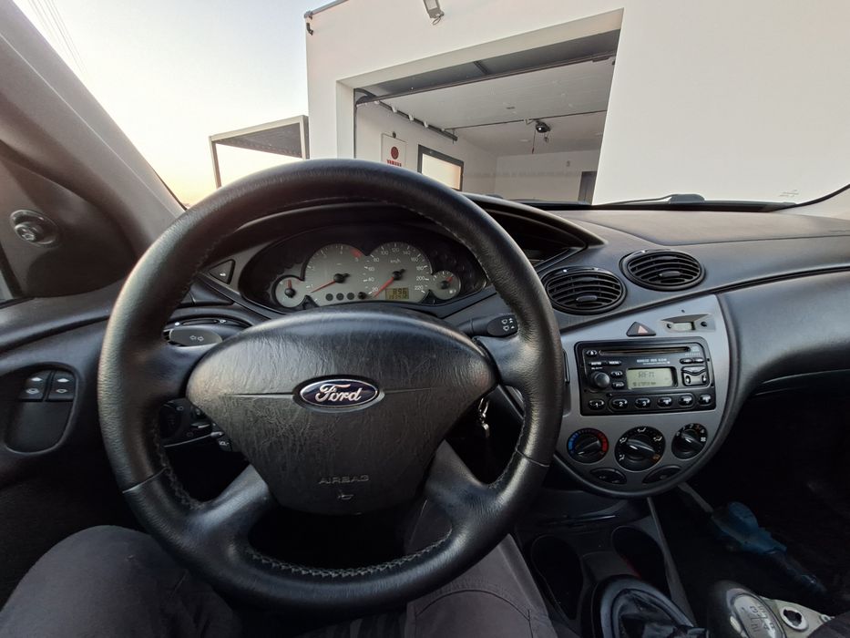 Ford Focus 1.8 tddi  90cv