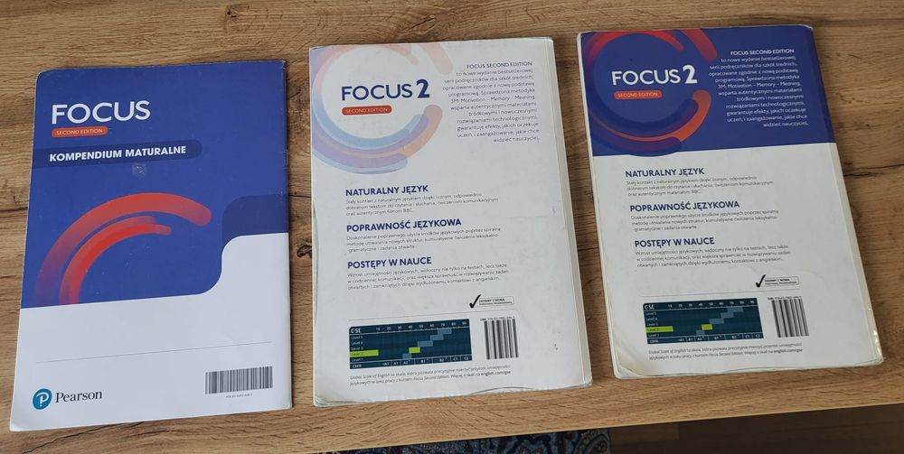 Zestaw podręcznik ćwiczenia kompedium maturalne focus 2  Pearson BBC