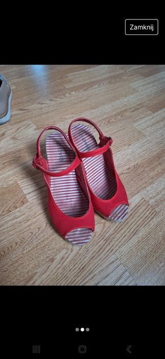 Buty damskie na koturnie E-vie rozm.39