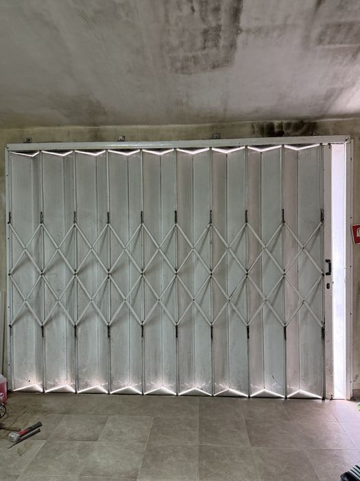 Portão de garagem em fole 3.50 M