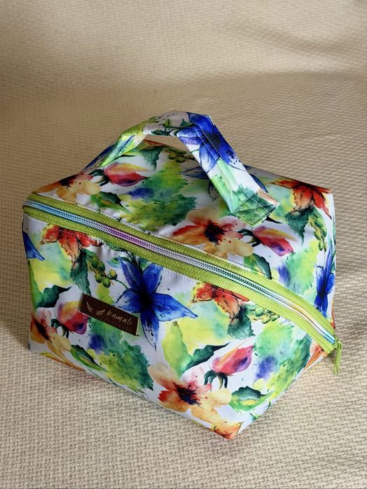 Kosmetyczka kuferek handmade