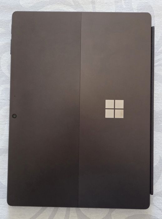 Surface Pro 9 + teclado446479424280995843