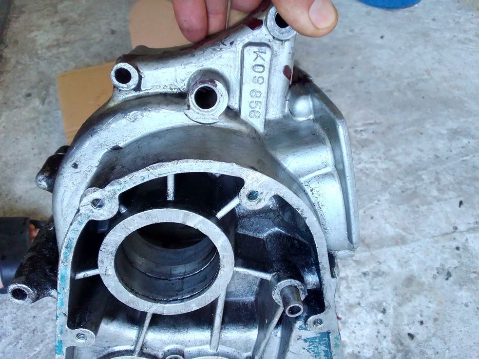 Продам картера іж пс