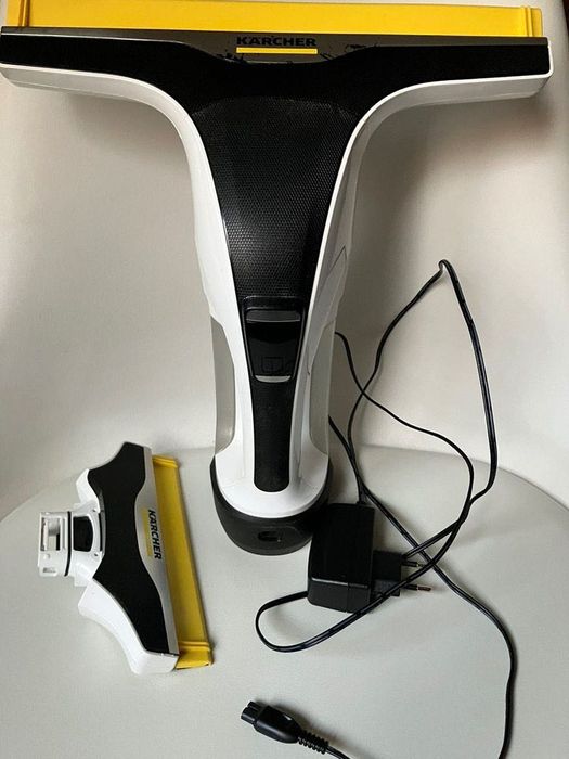 Акумуляторний Віконний Пилосос KARCHER WV 6 PLUS + додаткова насадка