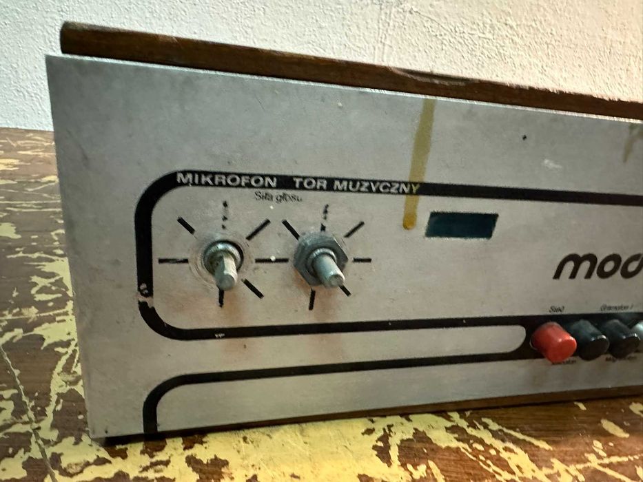 Wzmacniacz POLKAT Moderato 301