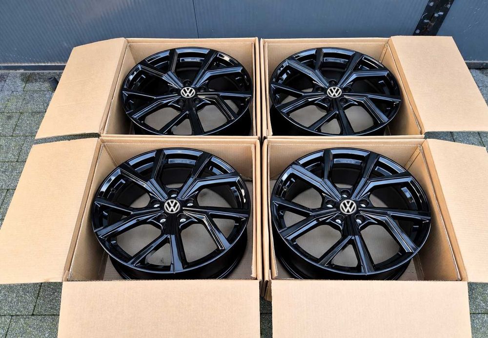 Felgi 17 do VW Passat B6 B7 B8 Golf 6 7 8 T-Roc Caddy Touran Jetta