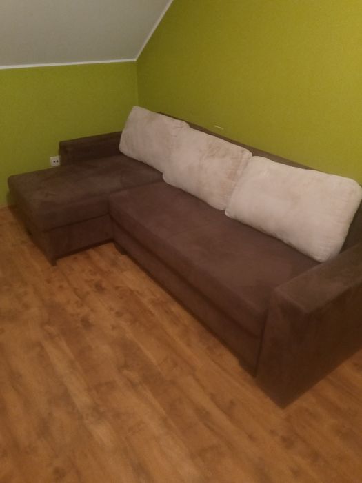 Narożnik z funkcją spania.