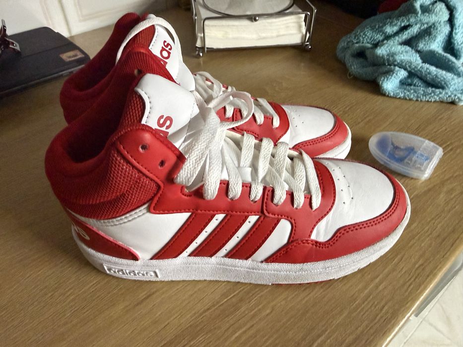 Sapatilhas Adidas tam. 35