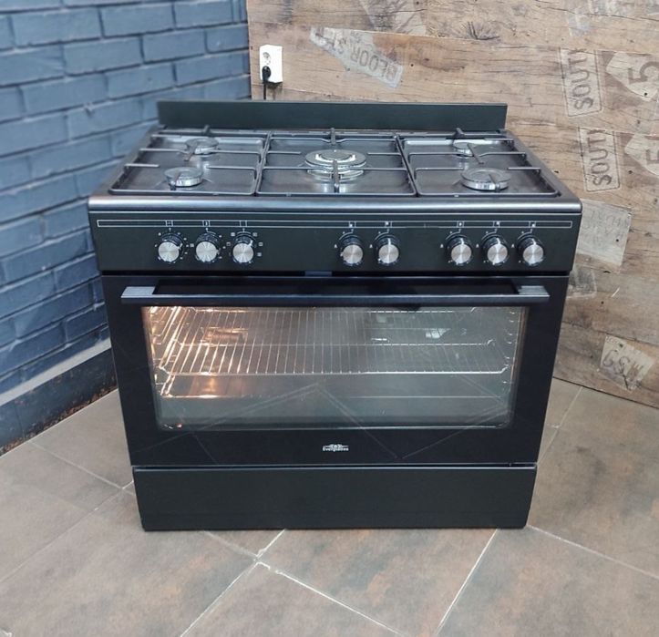 Комбінована плита Amica (газова з електро духовкою) з гарантією. Склад