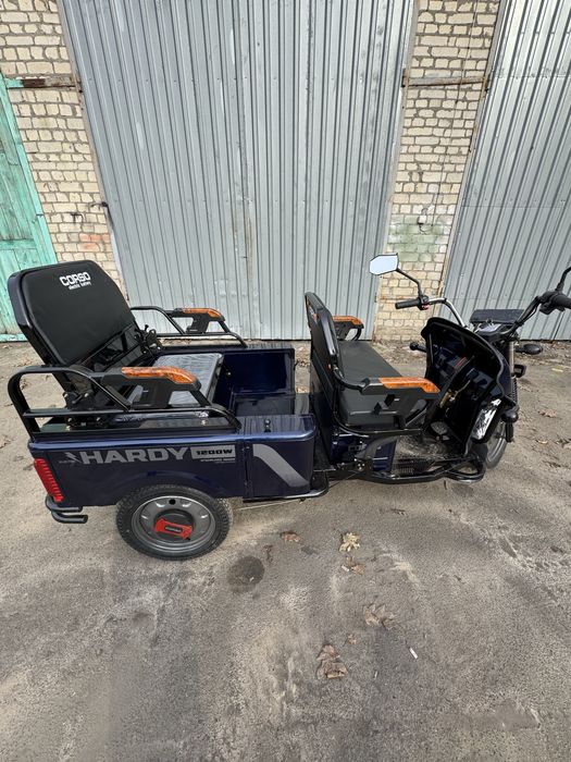 Вантажний електротрицикл Corso Hardy 4 місця 1200W графен 60V/38Ah
