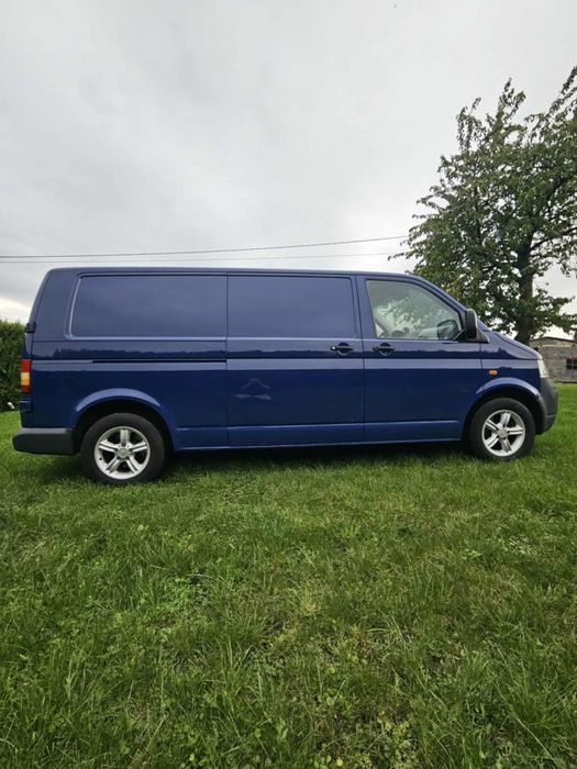 Vw t-5 transporter 2, 5 TDI LONG