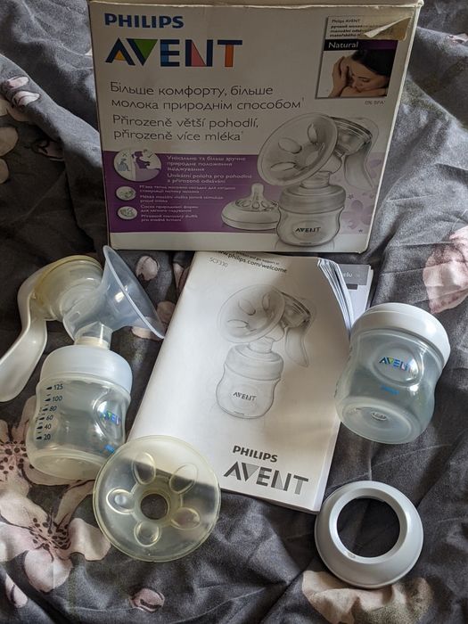 Молоковідсмоктувач Avent , medela