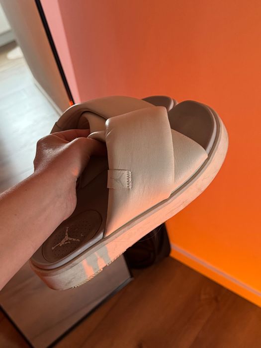 Klapki Jordan Damskie 39
