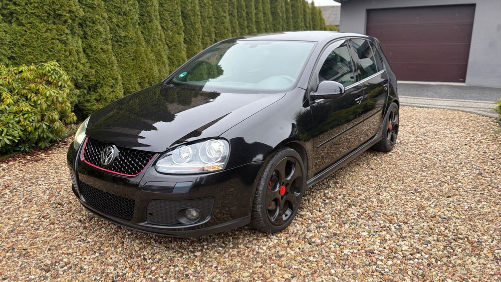 Volkswagen Golf 2.0 GTI AXX optycznie R32 czarna perła full black