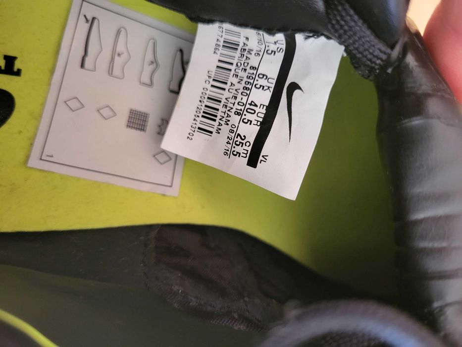 Nowe Korki Nike Tiempo Legend r.40,5 orginalne