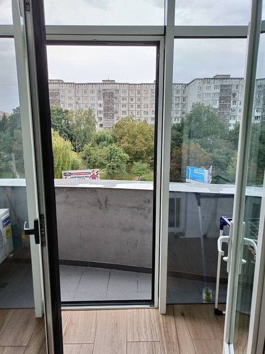 Новобудова  погодинно подобово автовокзал ТЦ"Арена"  виписую документи