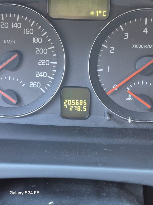 Volvo C30 samochód osobowy