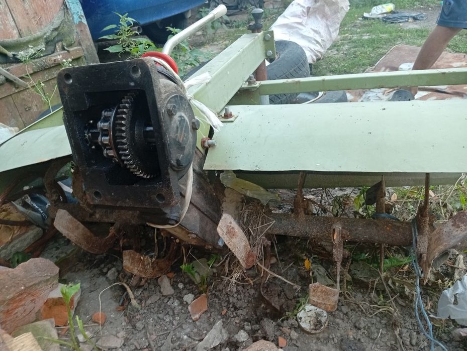 Продам фрезу до мотоблока