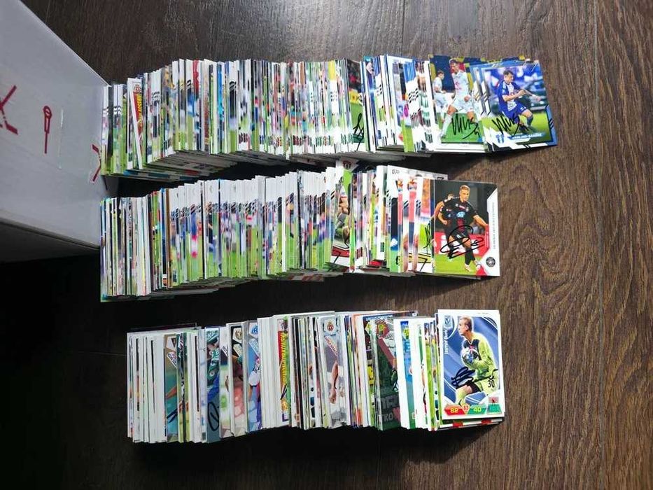 około 1000 kart sportzoo i panini z oryginalnymi autografami