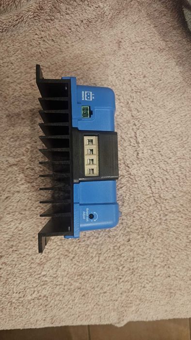 Konwerter DC-DC Victron Orion 48V-12V 30A – Nowy, nigdy nieużywany