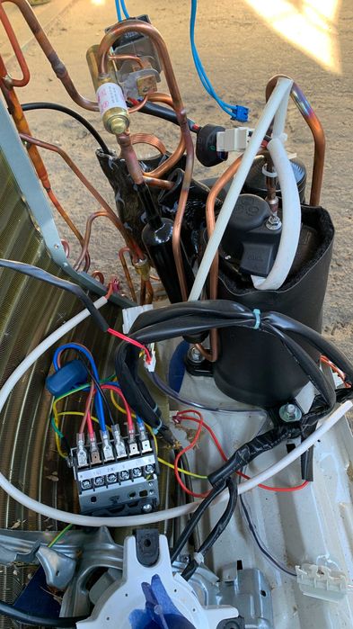 Кондиціонер, компресор, плата керування Midea XTreme MSAG-12HRFN8-O