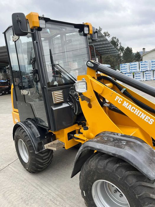 Pá carregadora Kubota h220 0.5m3