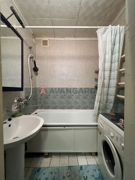 Продається 2 кім квартира.