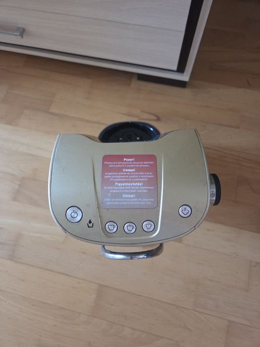 Ekspres kapsułkowy Tchibo Cafissimo – niekompletny