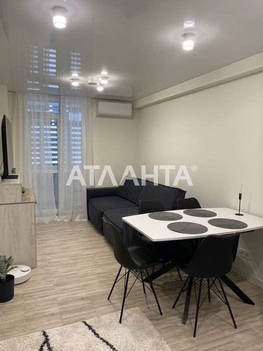 Квартира з дизайнерським ремонтом в ЖК Avalon Zelena Street