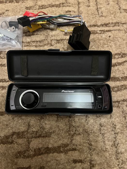 Авто магнітола Pioner DEH-P3100UB