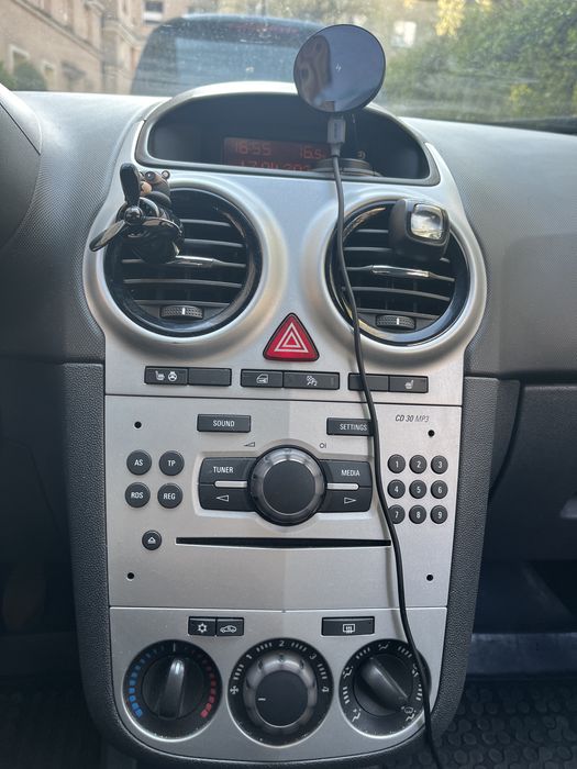 Opel Corsa D Edition 150