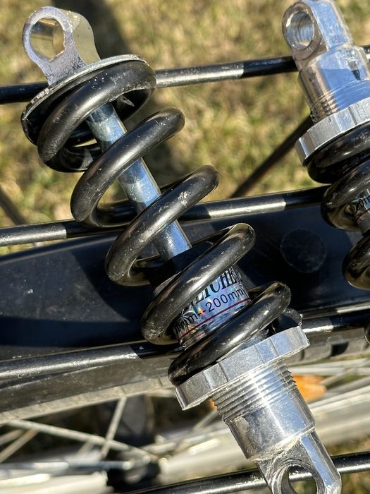 Амортизатори велосипедні 200мм хід