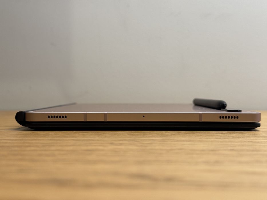 Samsung Galaxy Tab S8 SM-X700 stan idealny