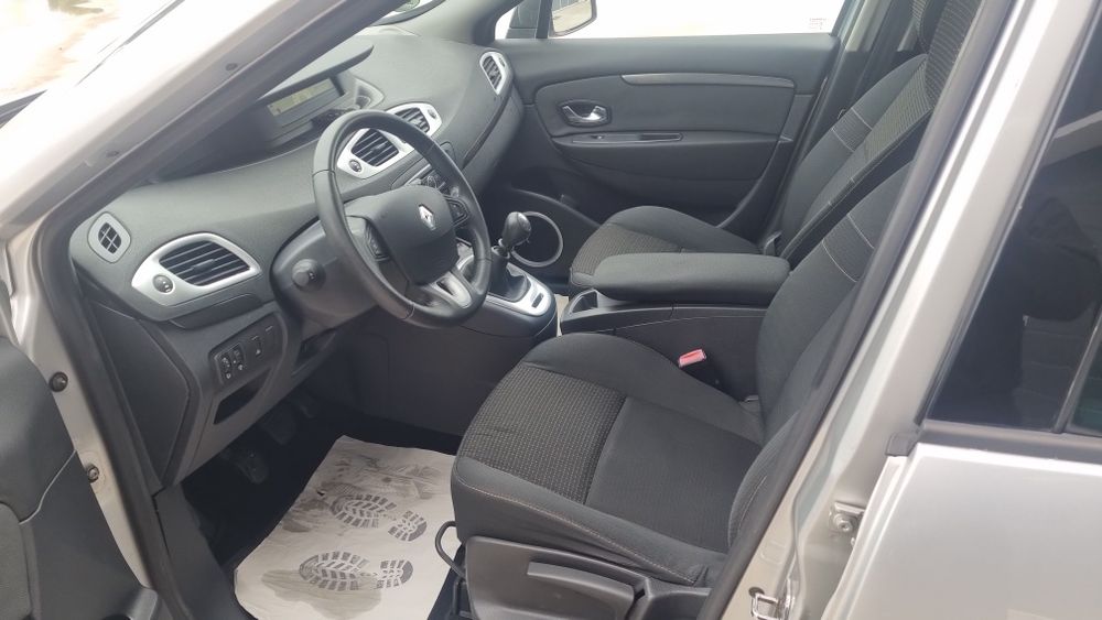 Renault  Scenic 1.6 2010р