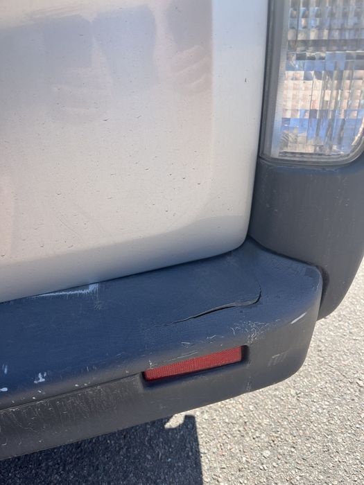 Renault Trafic 2.5 (2010”), 9000$