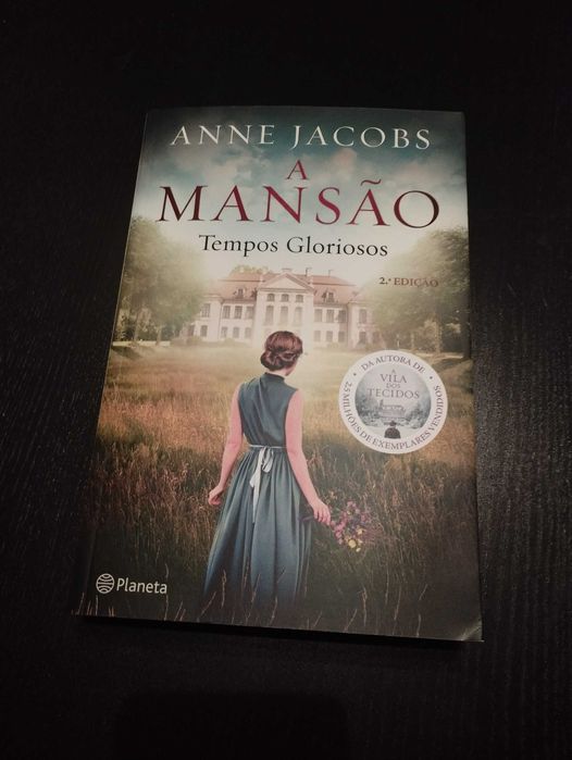 Livro "A Mansão" de Anne Jacobs