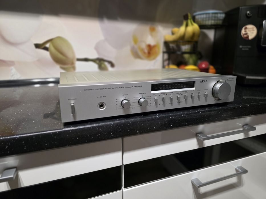 Wzmacniacz AKAI AM-U22 Stereo Integrated Amplifier – Vintage