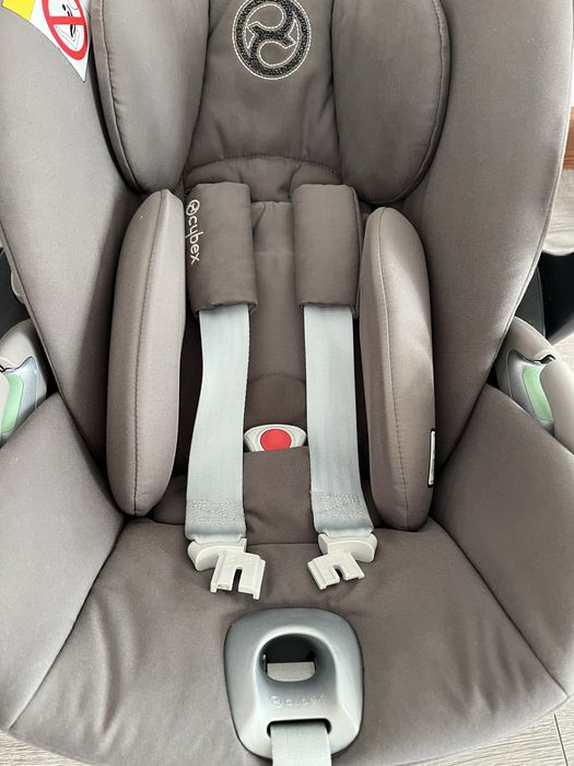 Автокрісло Cybex cloud T